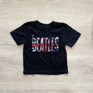 ✖️5/$10✖️ The Beatles Tee